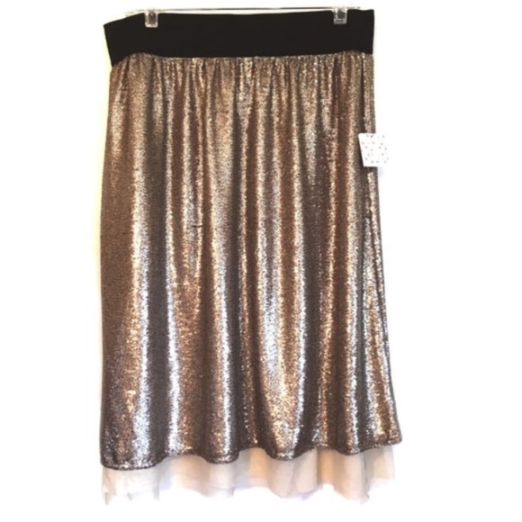 Free People Dresses & Skirts - Free People Flashing Lights Gold Sequin  Skirt Med